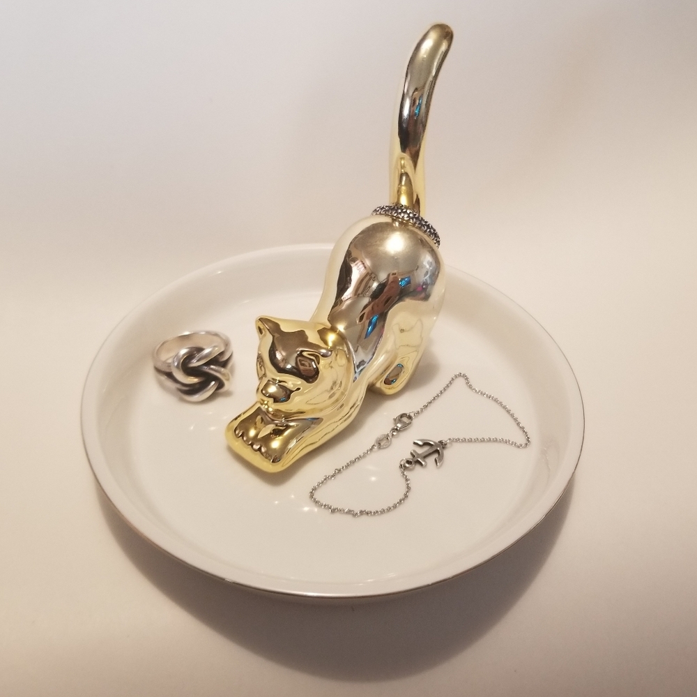 Kitty Rings holder